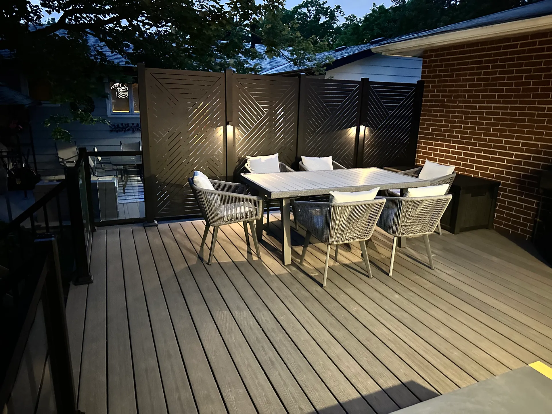 Mississaugadecks and Trim